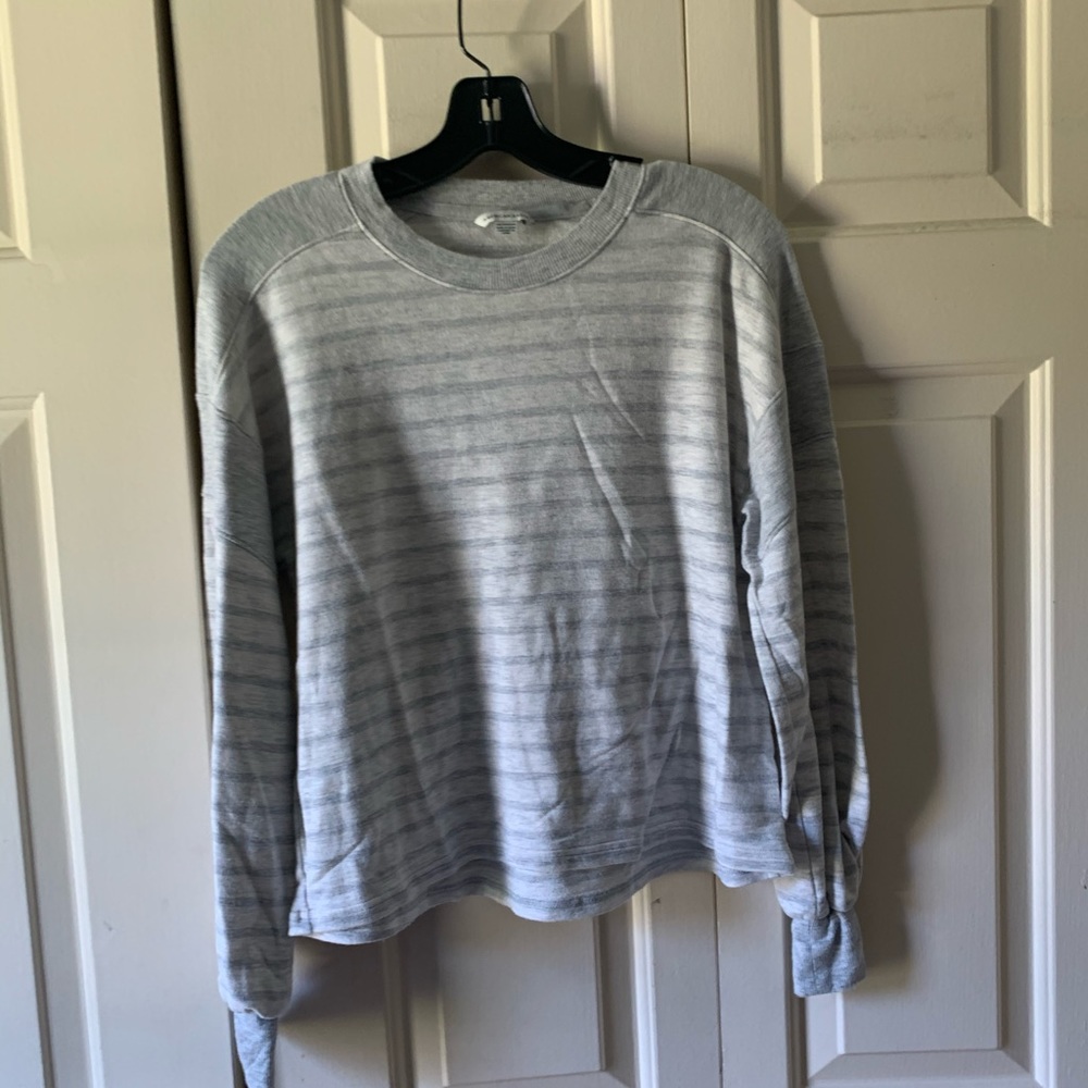 American eagle stripper long sleeve